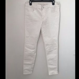 American Eagle white skinny jeans